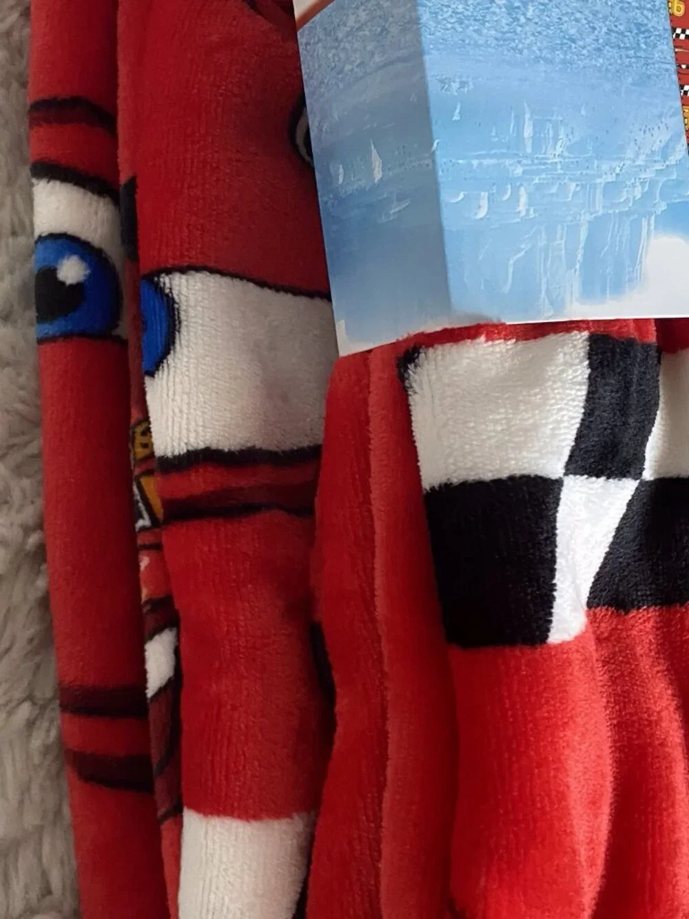 DISNEY Pixar CARS LIGHTNING MCQUEEN Reversible Coco Throw Blanket 50‎ X 70” NEW